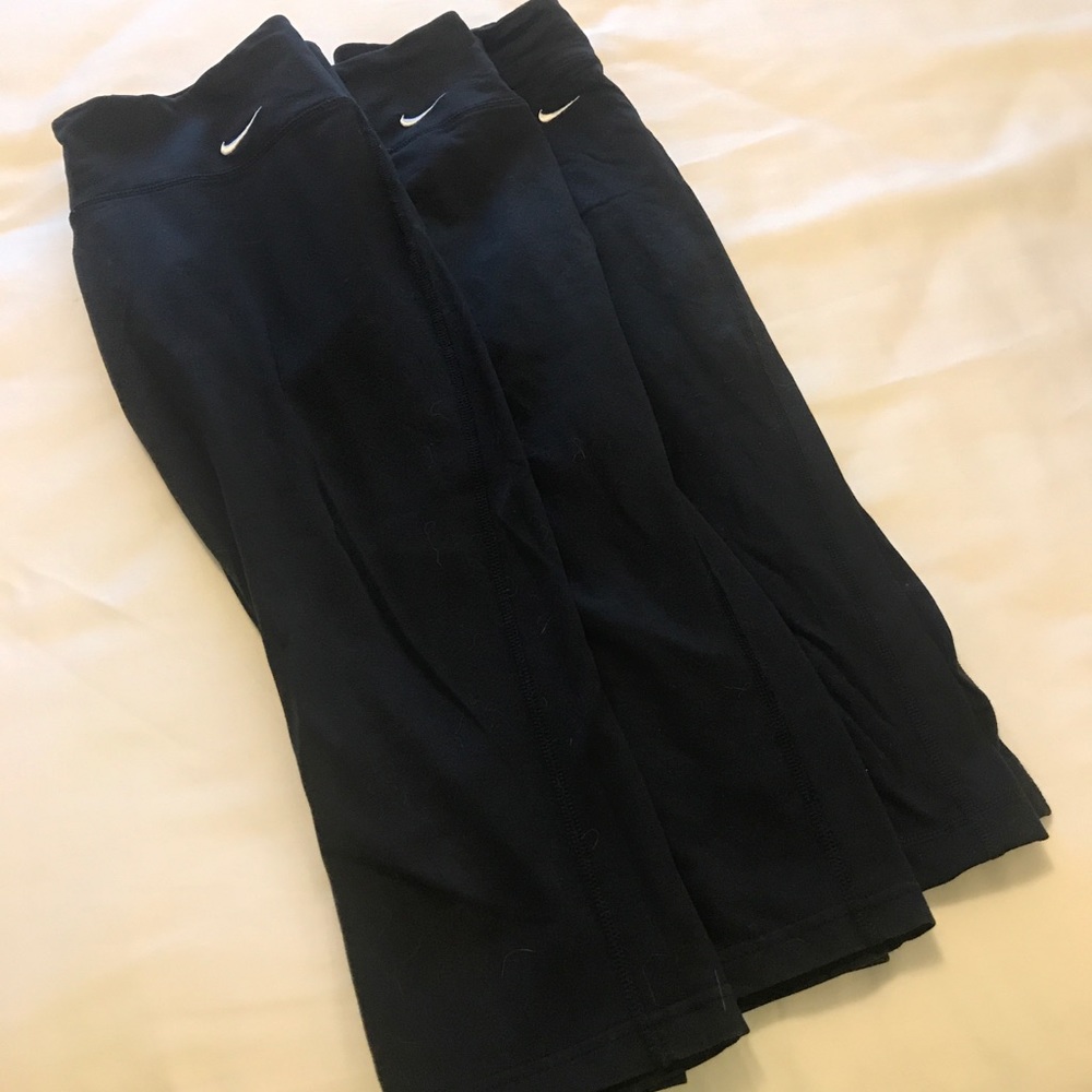 Black Nike DriFit Capris